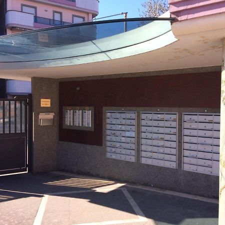 Appartamento Victoria Con Parcheggio Privato 치비타베키아 외부 사진