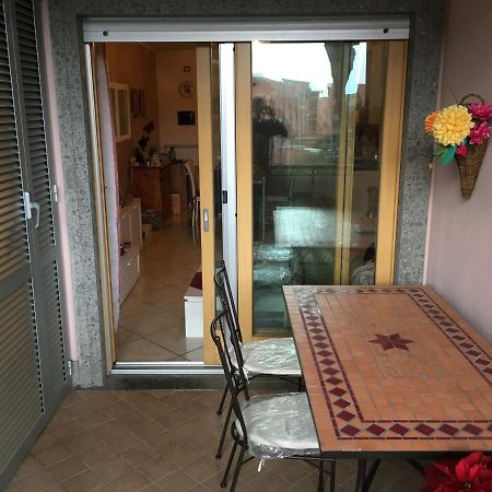 Appartamento Victoria Con Parcheggio Privato 치비타베키아 외부 사진